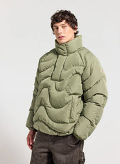 XS