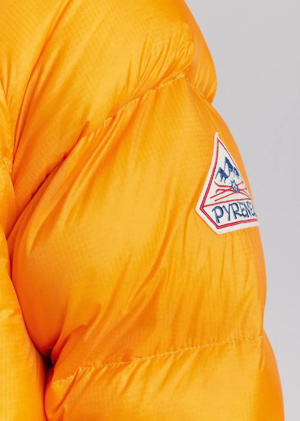 XS
