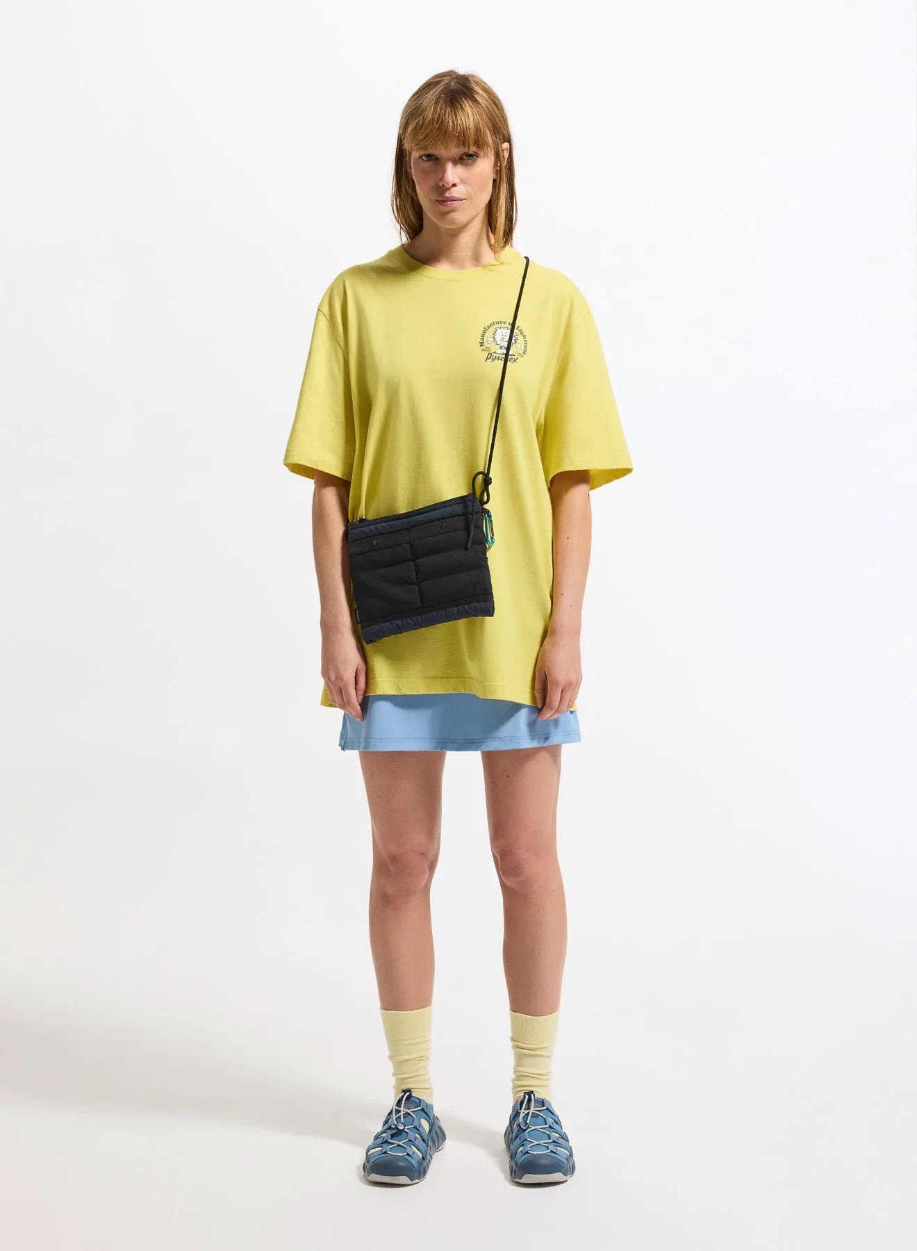 XS
