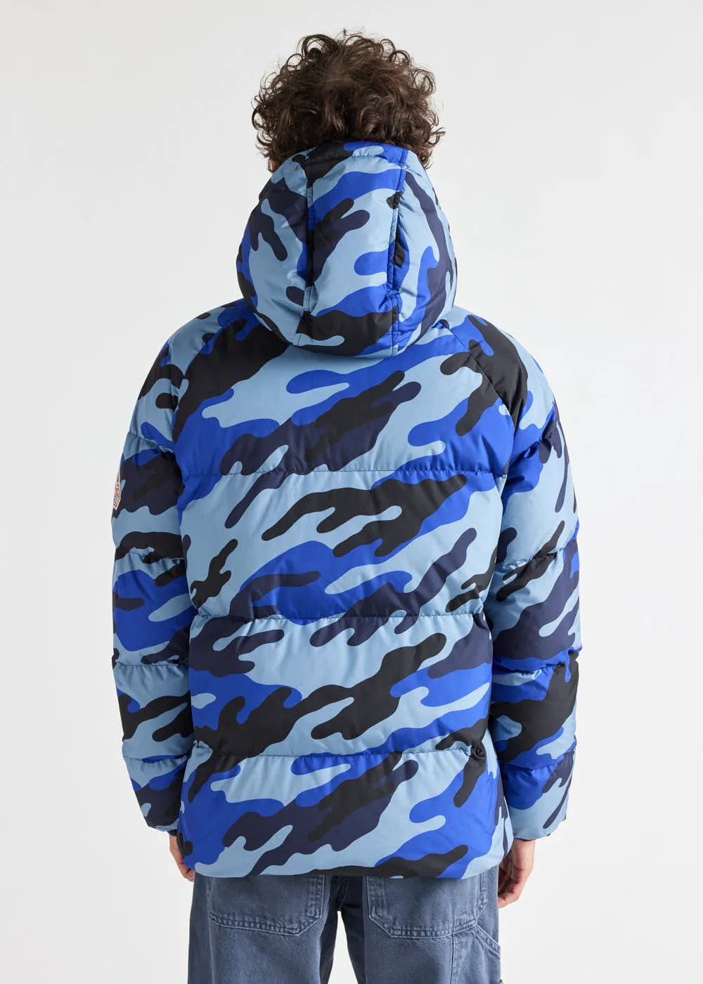 XS