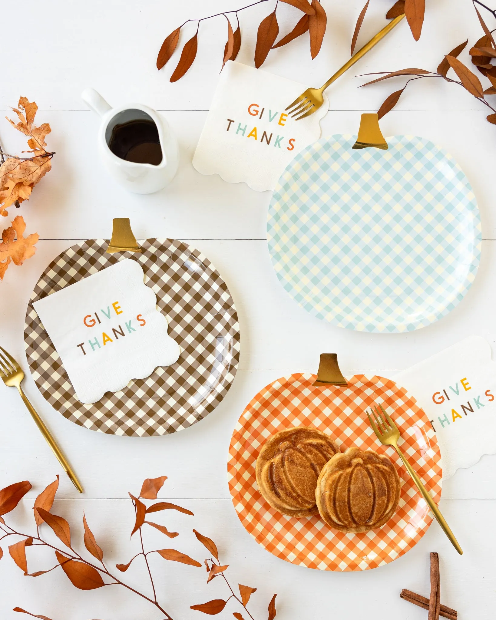 Harvest Gingham Pumpkin Shaped Paper Plate Set